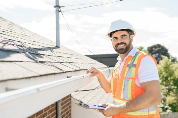 Roof Gutter Cleaning in Fort Atkinson, WI